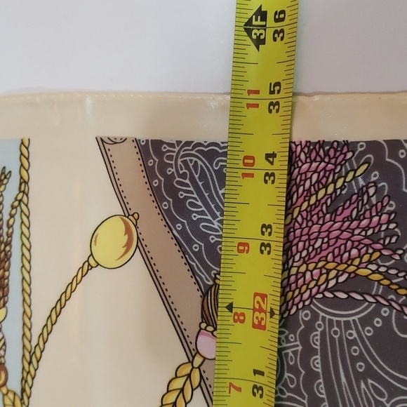 R-157- Women's Scarf Blue Brown And Gray Colors NWT - Picture 3 of 6